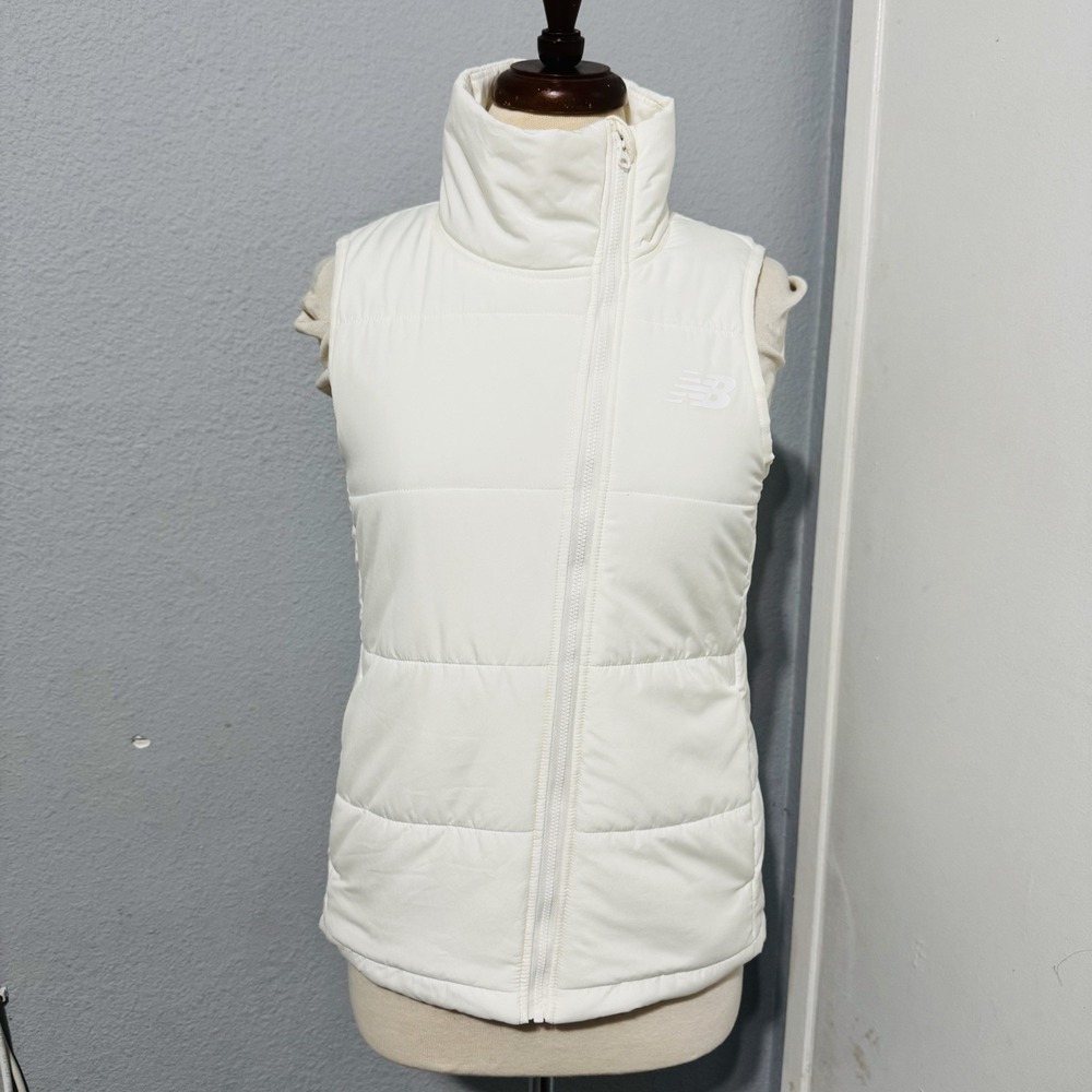 New Balance Women Ivory Diagonal Zip-Front Puffer Vest Side Pockets High Neck XS
